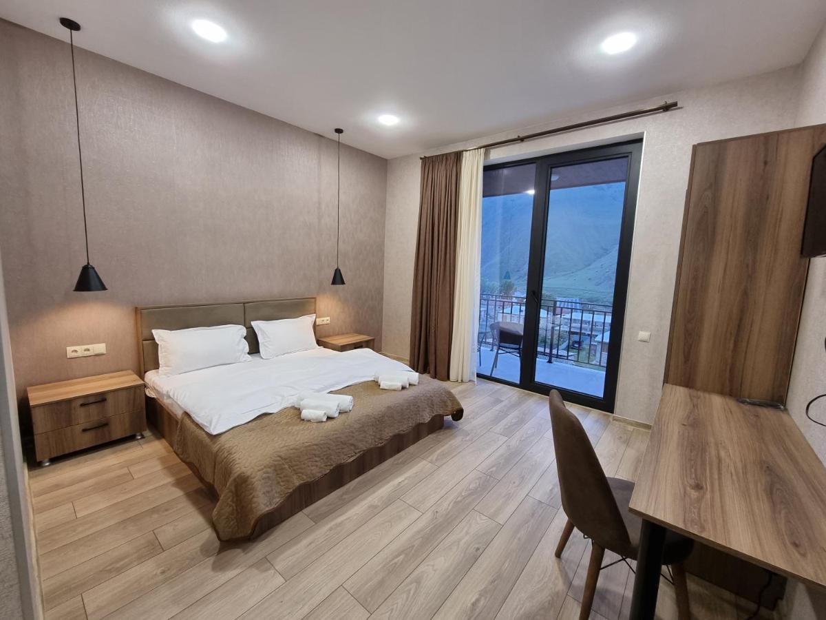 Hotel Sweet Night Stepantsminda Exterior foto