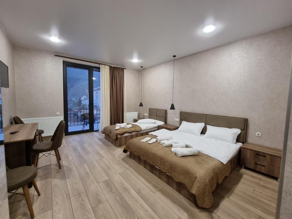 Hotel Sweet Night Stepantsminda Exterior foto