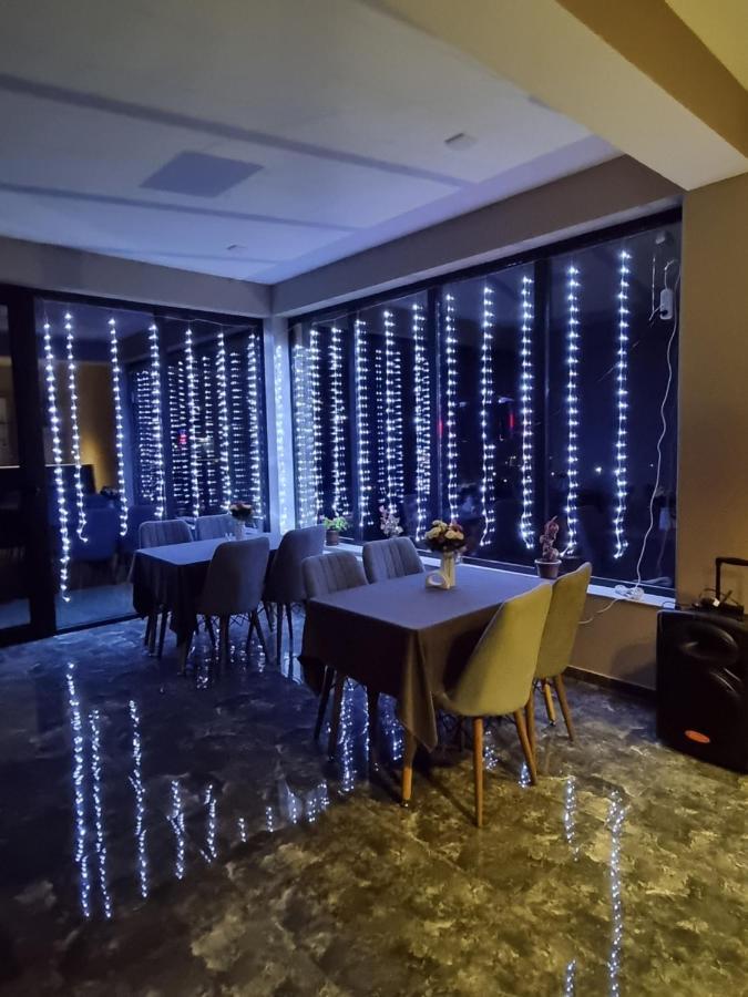 Hotel Sweet Night Stepantsminda Exterior foto